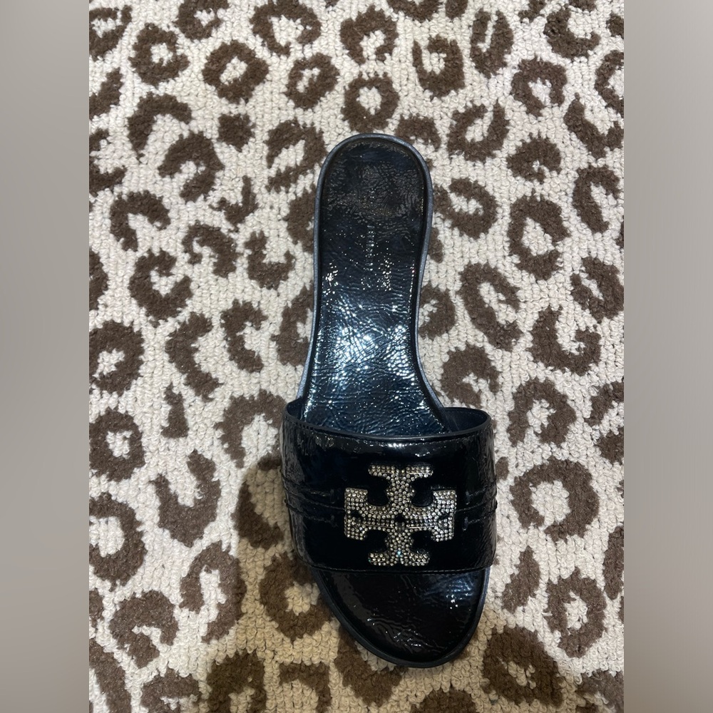 Tory Burch Everly Calf Leather Flat Sandal Slide